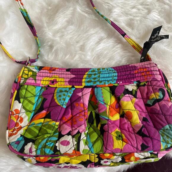 Vera Bradley Frannie Pattern Quilted Floral Crossbody Bag - Picture 2 of 5